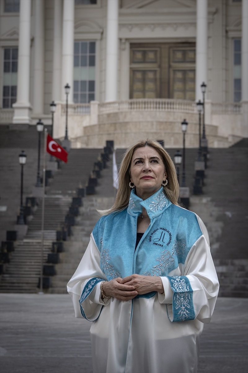Prof. Dr. Gülçin Yahya Kaçar: Sanat temelli üniversiteyiz