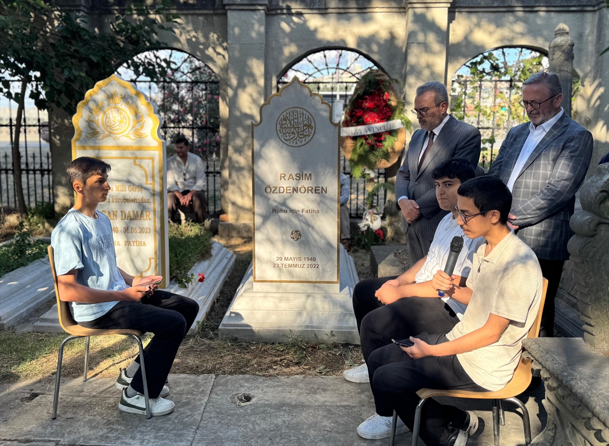 Rasim Özdenören Vefatının 4. Yıl Dönümünde Kabri Başında Anıldı