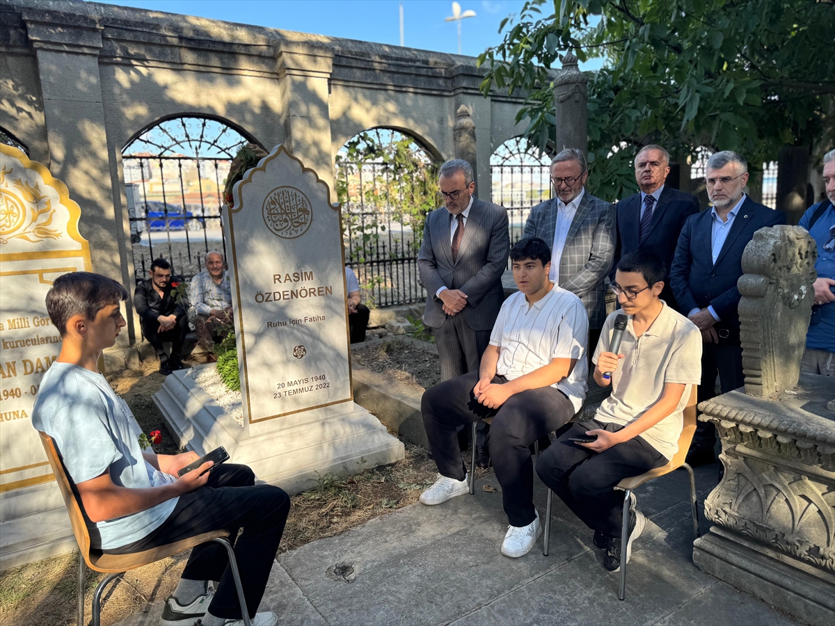 Rasim Özdenören Vefatının 4. Yıl Dönümünde Kabri Başında Anıldı