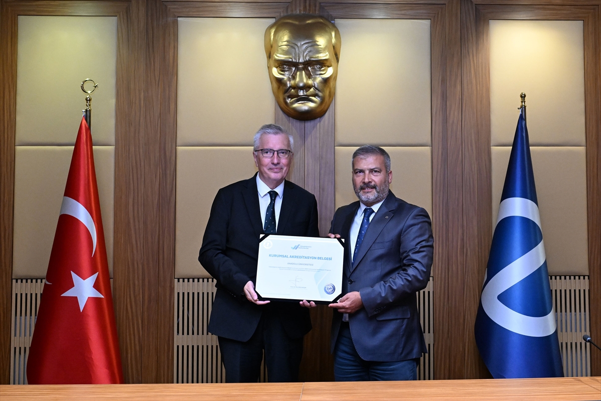 Rektör Adıgüzel: YÖKAK akreditasyonu önemli kilometre taşı