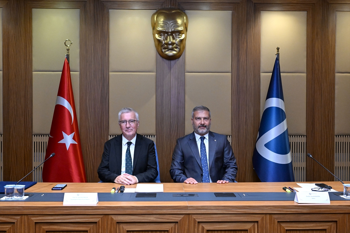 Rektör Adıgüzel: YÖKAK akreditasyonu önemli kilometre taşı