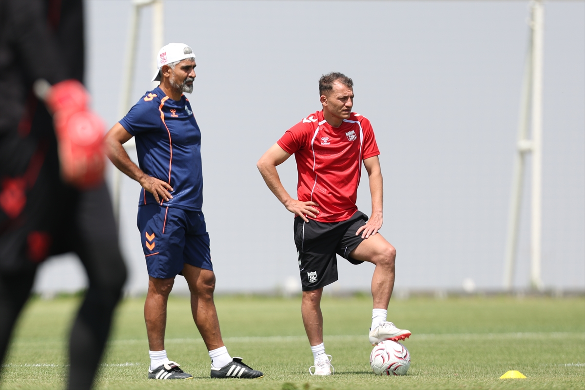 Sivasspor, yeni sezon kampında hazırlıklarını sürdürdü