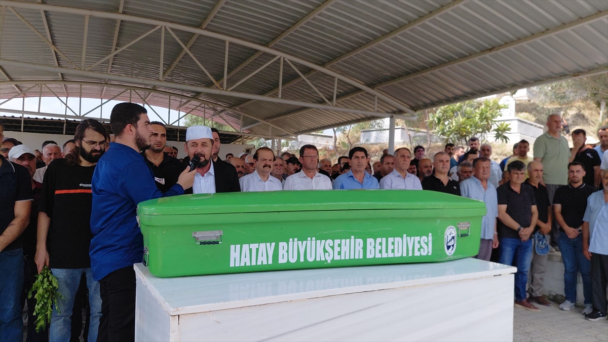 Suudi Arabistan'daki yangın kurbanları Hatay'da defnedildi