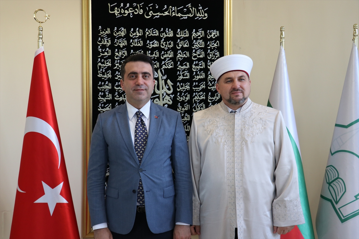 YTB Başkanı Turus: Bulgaristan'da soydaşların yanındayız