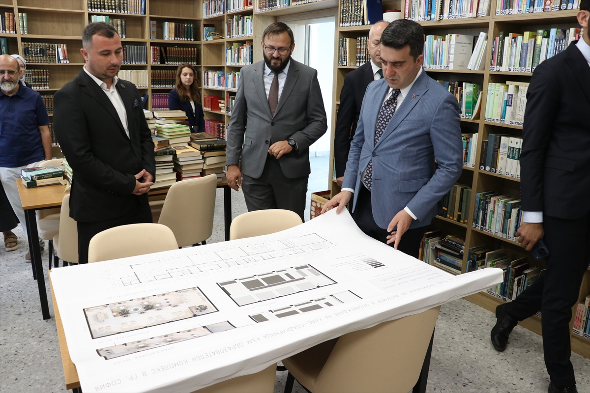 YTB Başkanı Turus: Bulgaristan'da soydaşların yanındayız