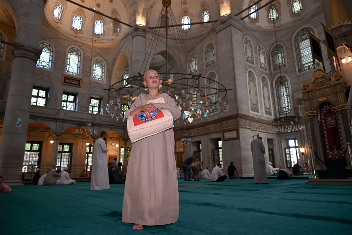 Joshie Harris: İstanbul'da 'Nefret Etme, Kek Yap' kampanyası bitti