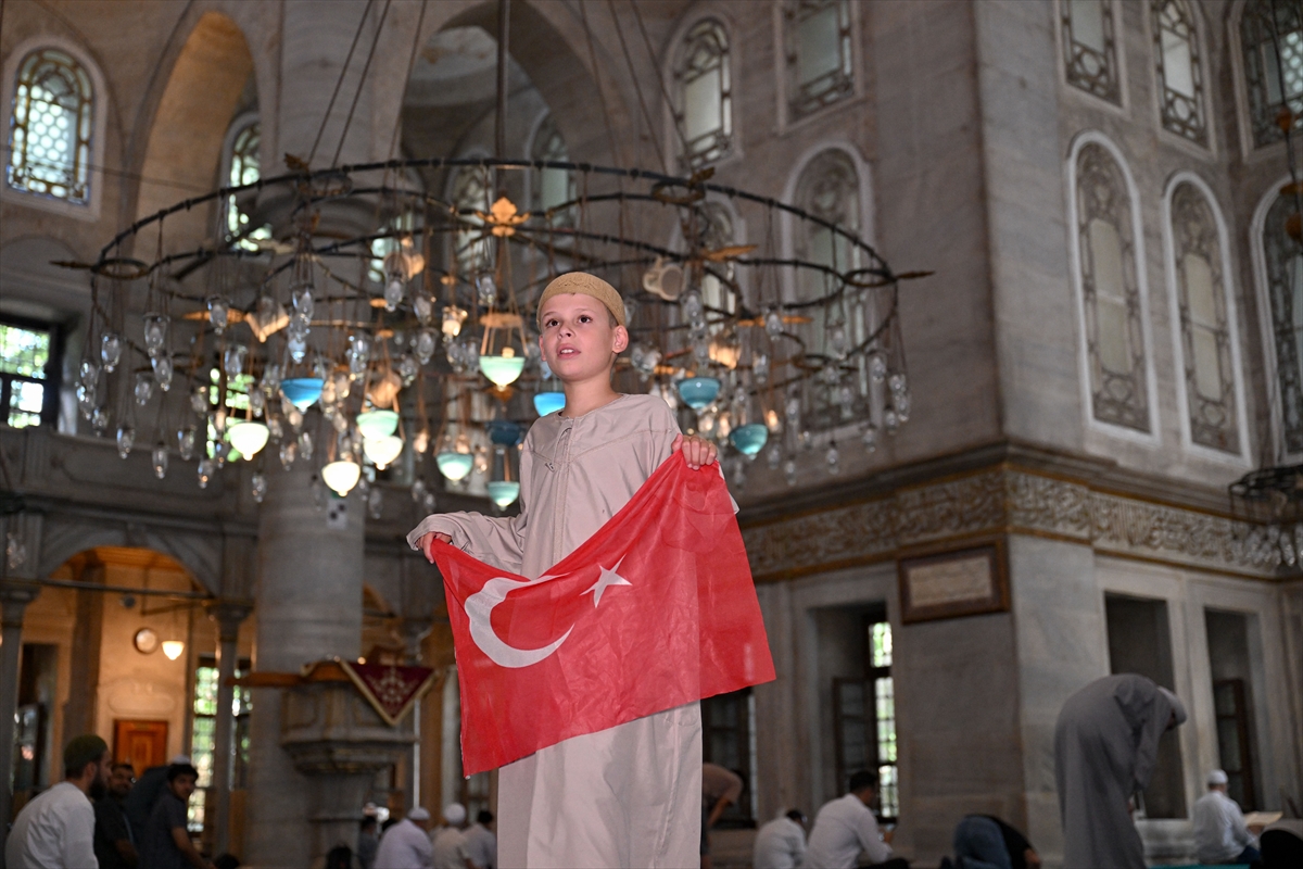 Joshie Harris: İstanbul'da 'Nefret Etme, Kek Yap' kampanyası bitti