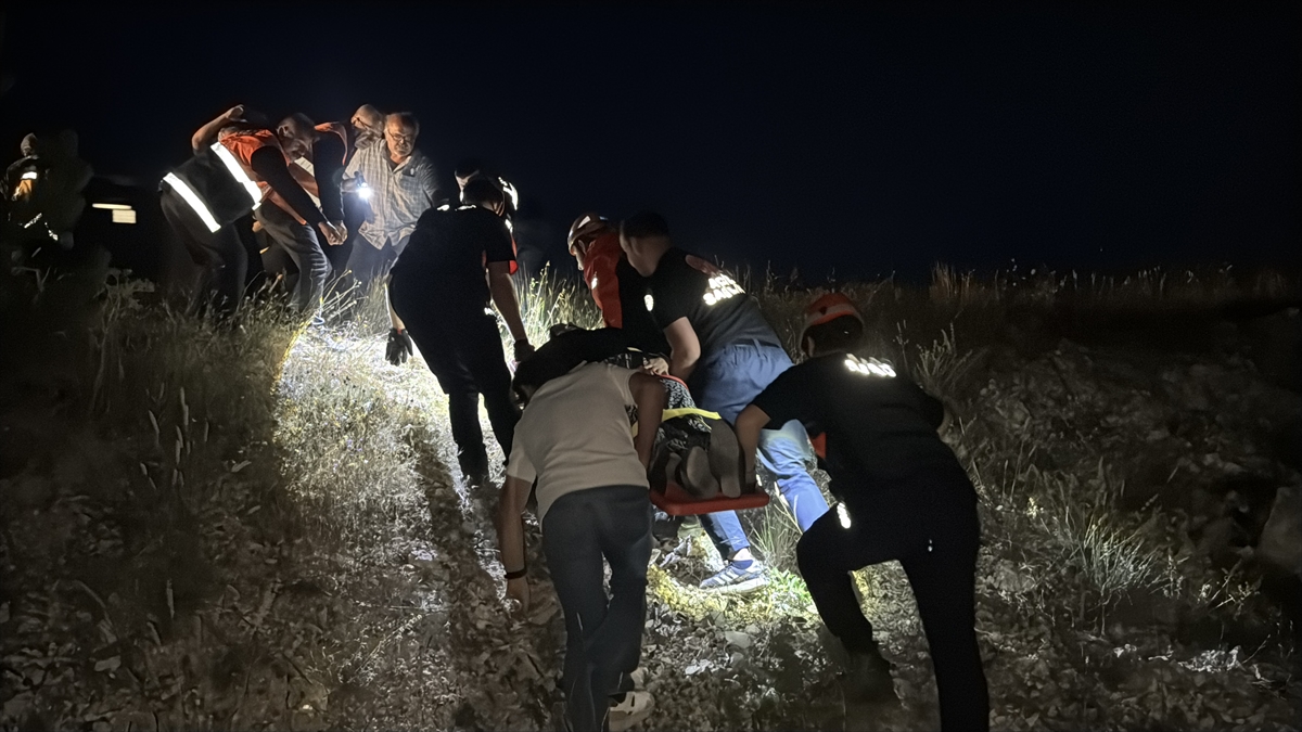 Kütahya'da kaza: Otomobil ve motosiklet çarpıştı, 5 yaralı