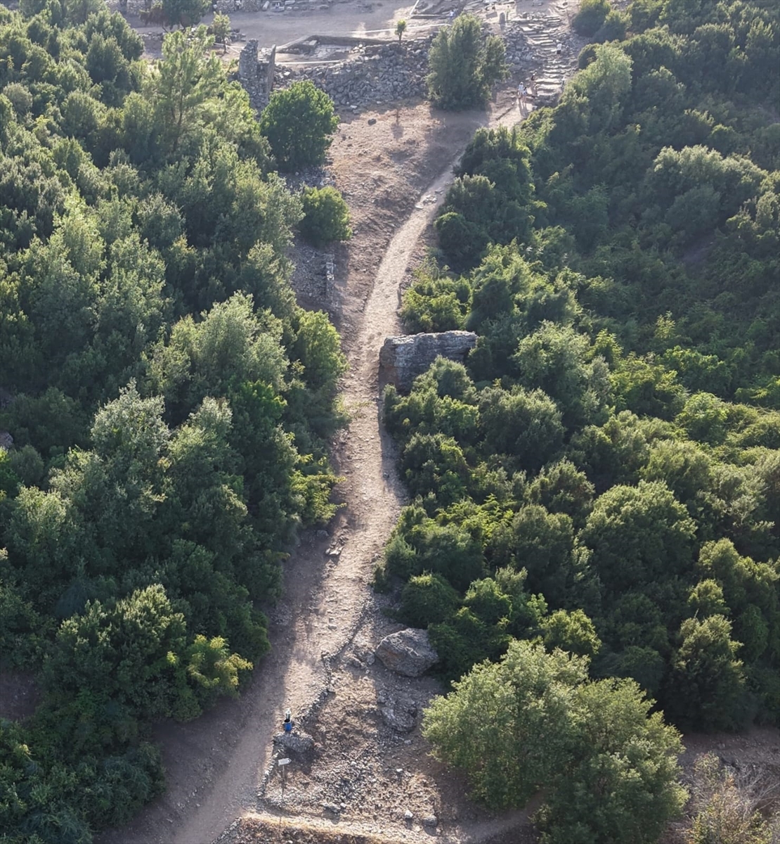 Bakan Ersoy: Aspendos'ta 2 bin yıllık Tiyatro Caddesi gün yüzüne çıktı