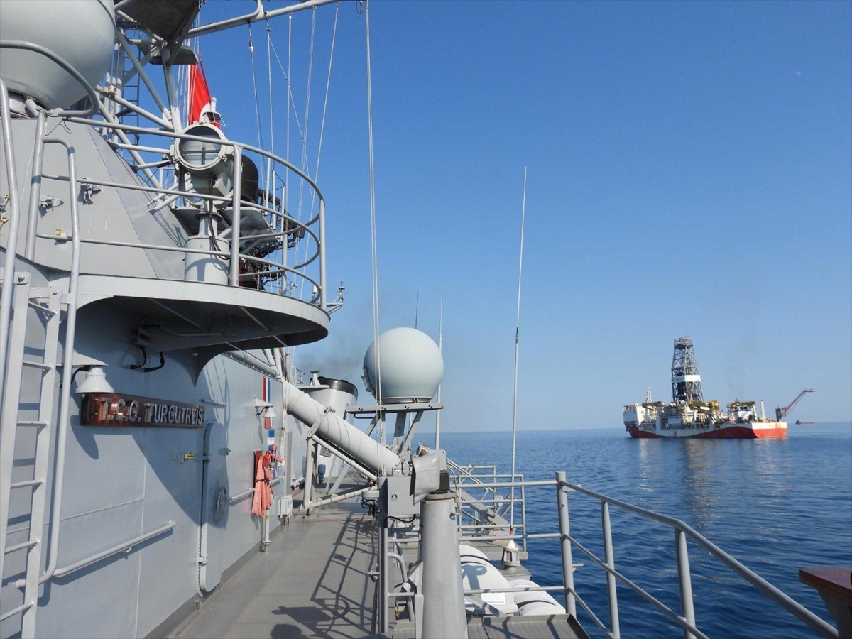 MSB: TCG Turgutreis, sondaj gemilerine refakat ediyor