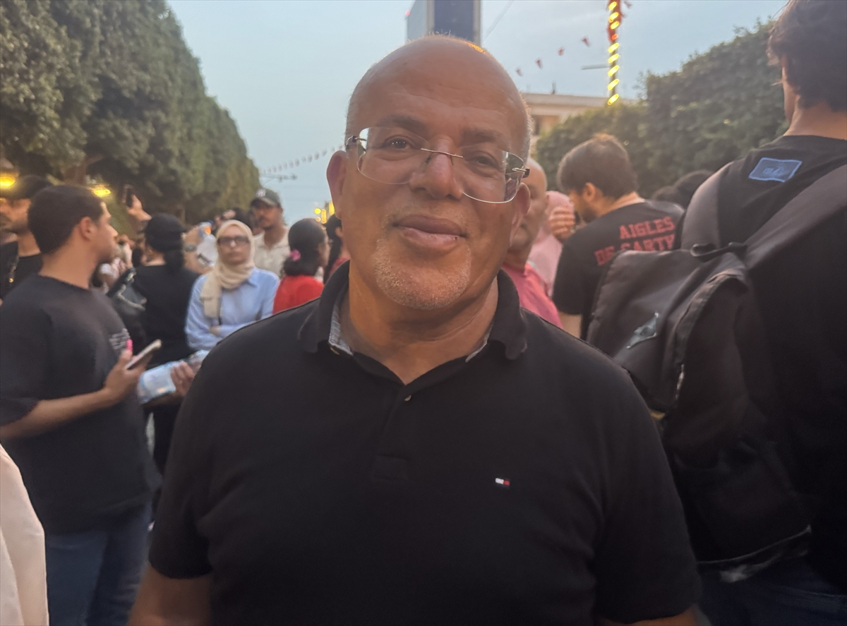 Tunus: Said yönetimi Cumhuriyet'in 69. yılında protesto edildi