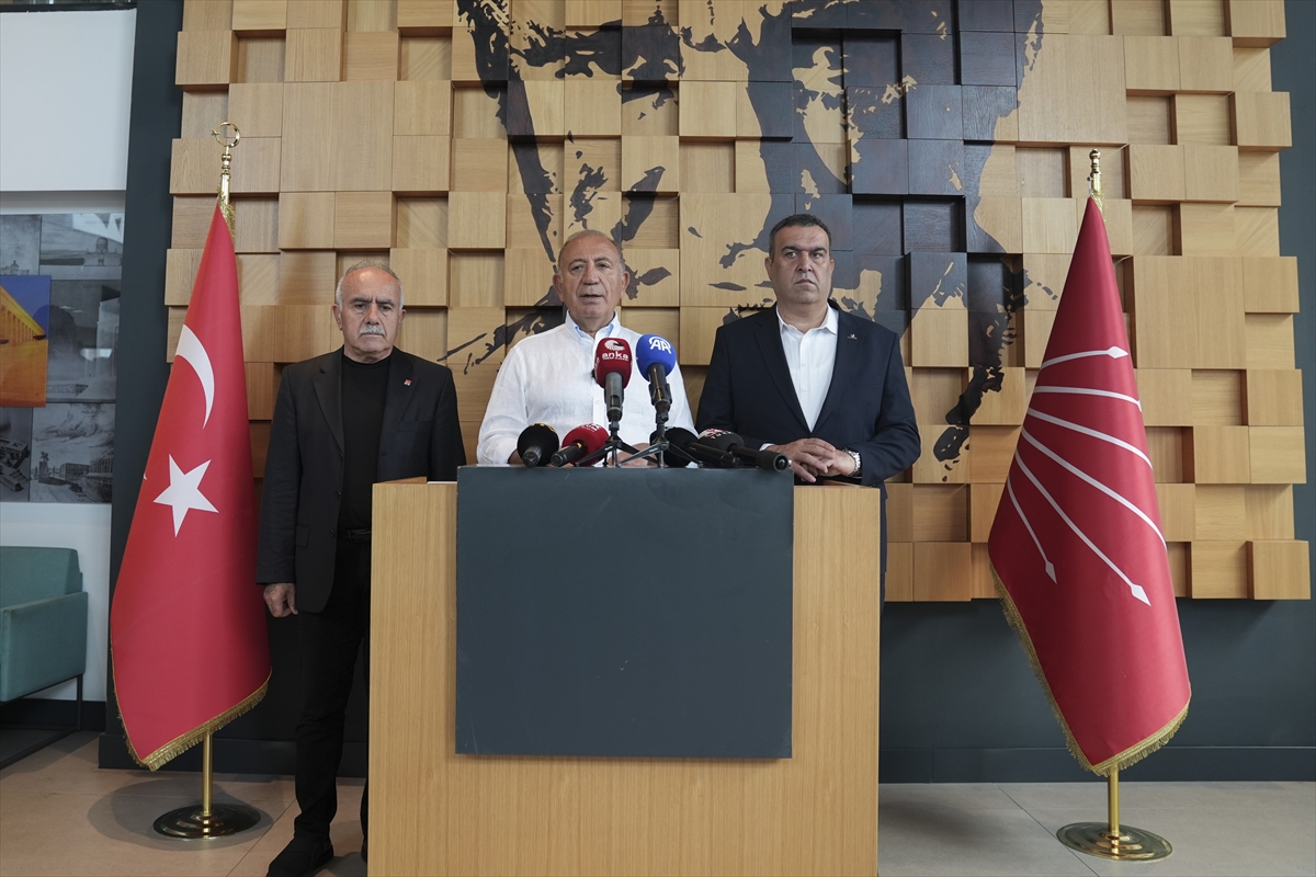Gürsel Tekin: CHP'deki 'figüran' iddiası tezgah, suç duyurusu yaptık