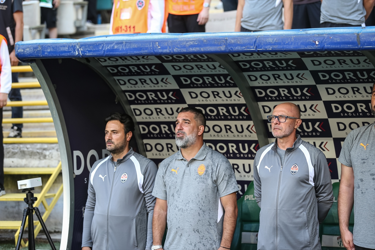 Bursaspor, Shakhtar Donetsk ile 0-0 berabere kaldı