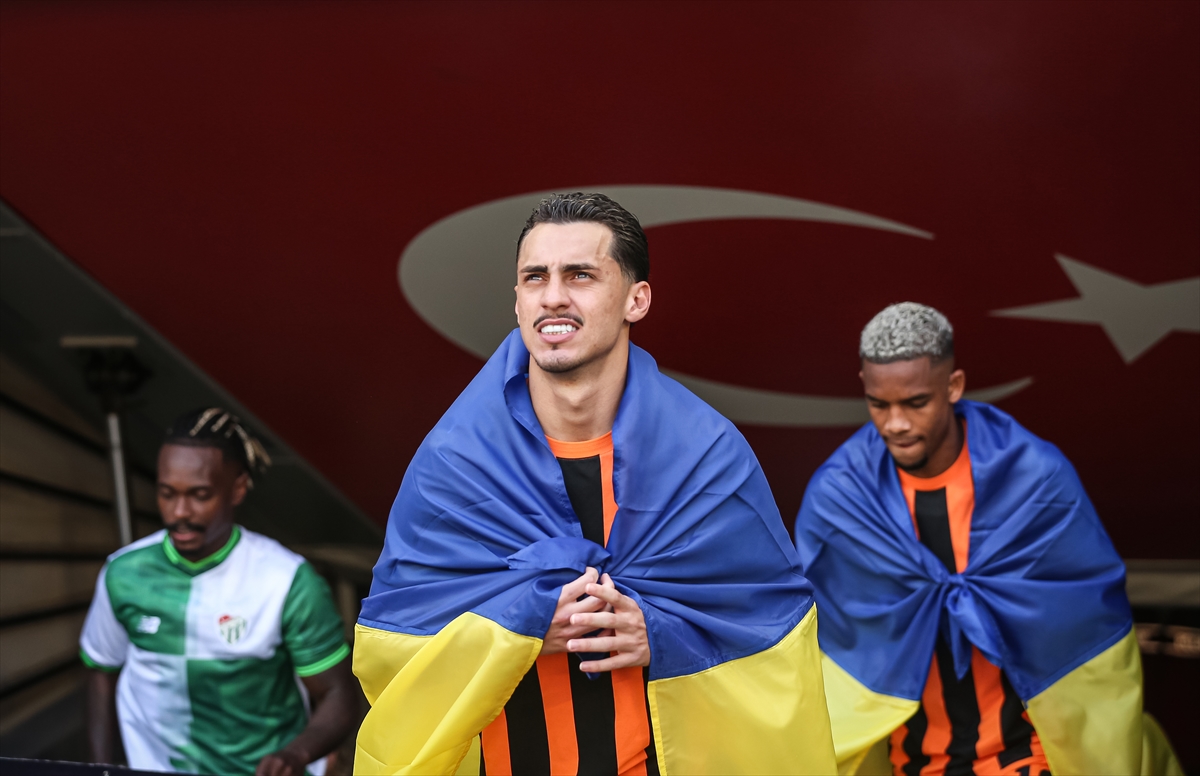 Bursaspor, Shakhtar Donetsk ile 0-0 berabere kaldı