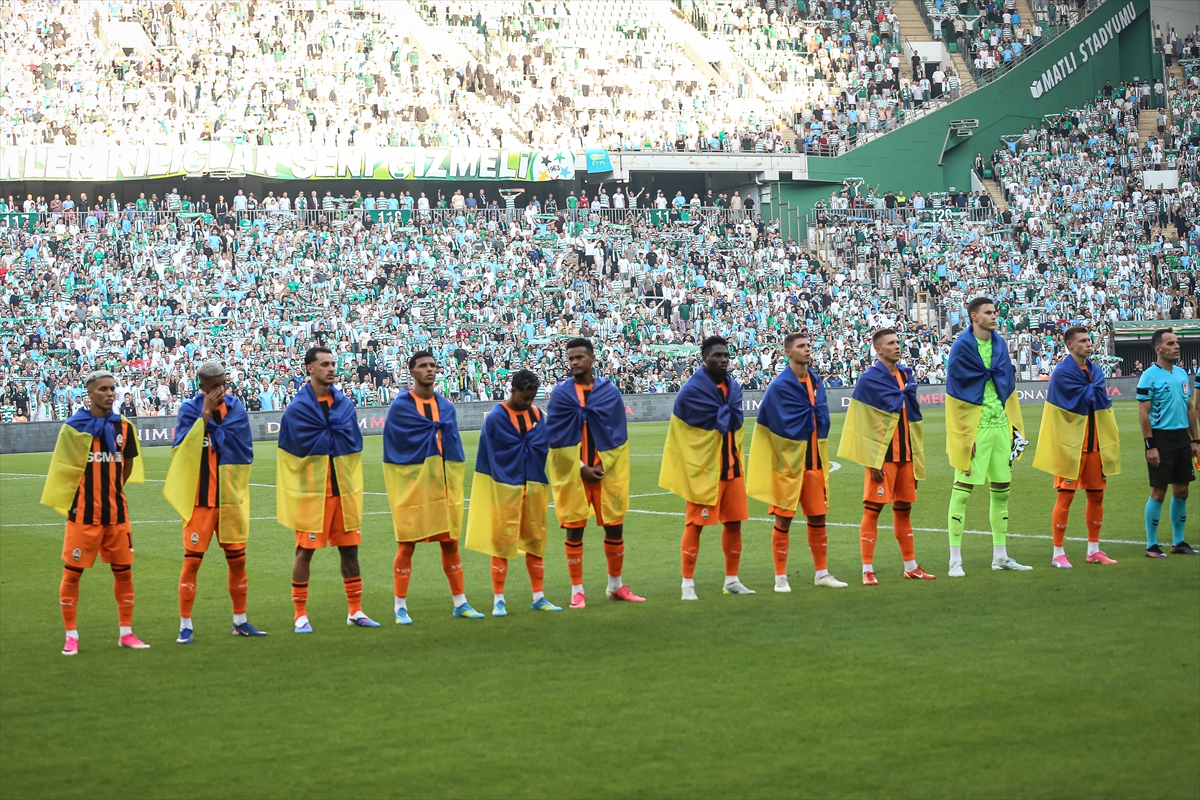 Bursaspor, Shakhtar Donetsk ile 0-0 berabere kaldı