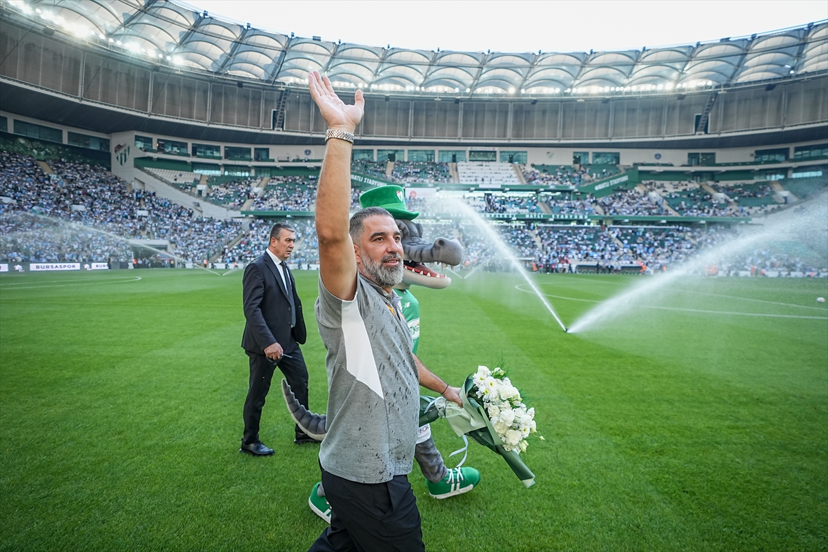 Bursaspor, Shakhtar Donetsk ile 0-0 berabere kaldı