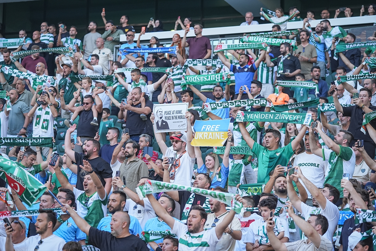 Bursaspor, Shakhtar Donetsk ile 0-0 berabere kaldı