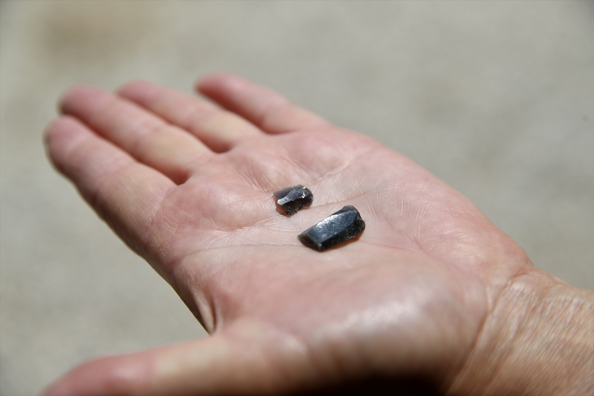 Çaltılar Höyük'teki kazıda bulunan "Melos obsidyeni" denizaşırı ticaretin izlerini ortaya çıkardı