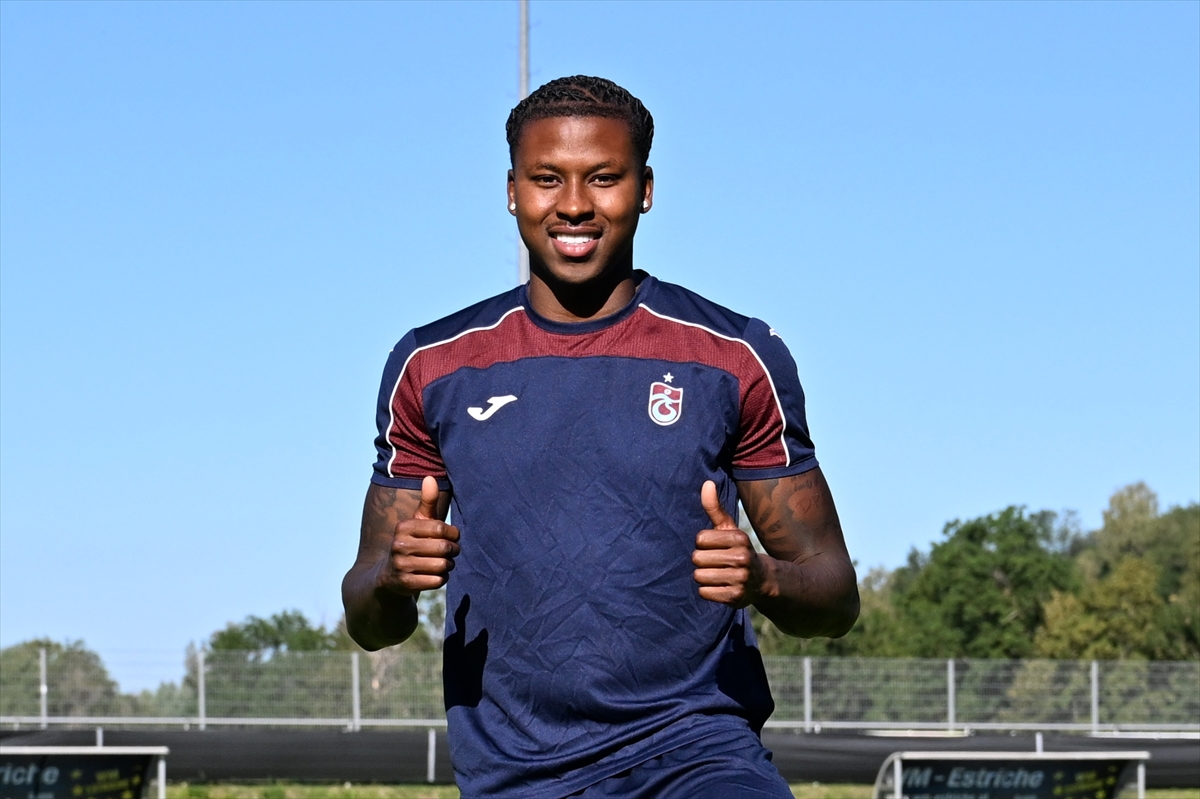 Trabzonsporlu Cabral: Hayalim Manchester City'de oynamak