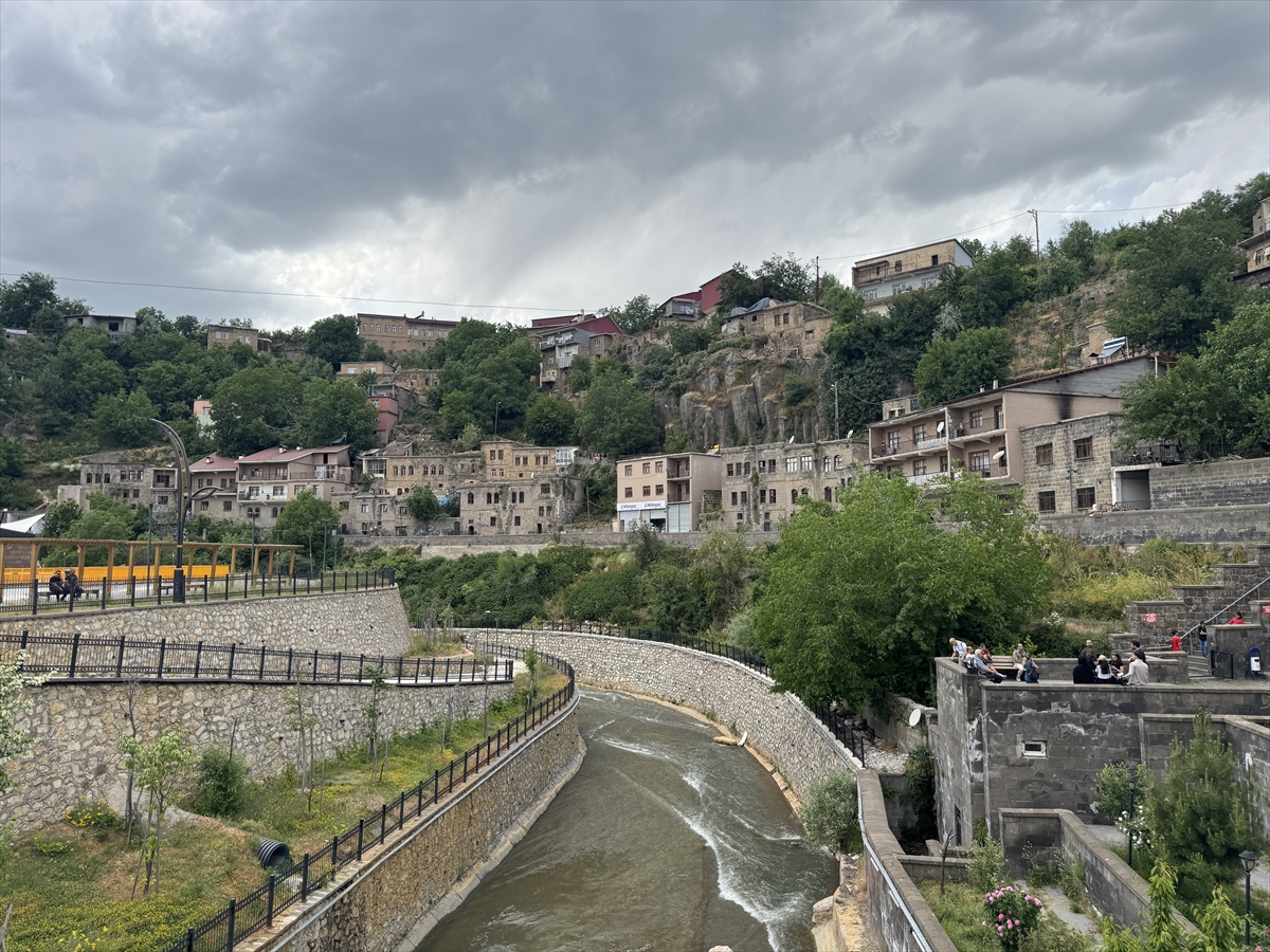 Bitlis: Tarihi ve Doğal Güzelliklerin Buluştuğu Kent