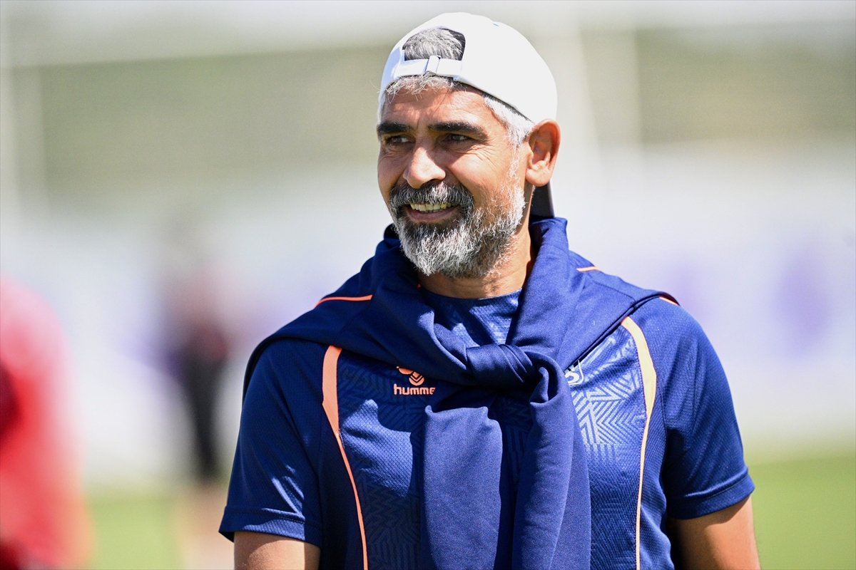 Teknik Direktör İsmet Taşdemir: Sivasspor'da hedef play-off