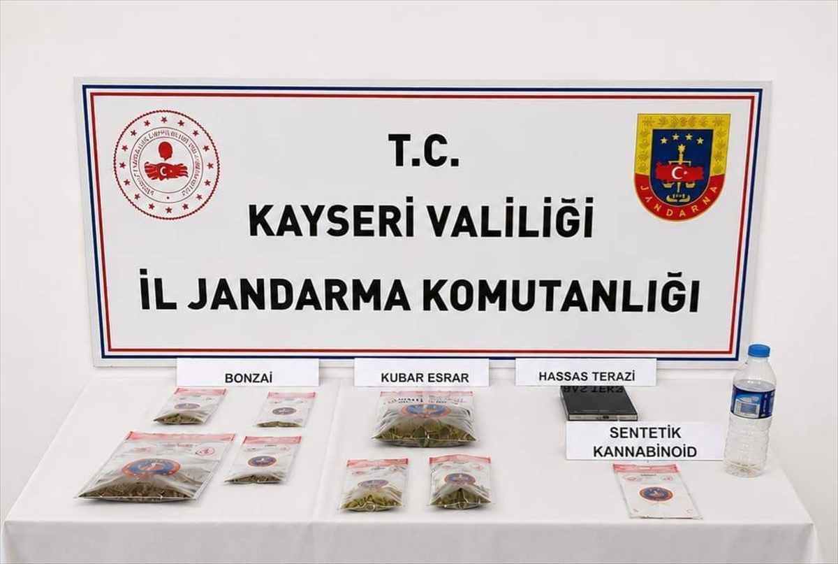 Kayseri'de uyuşturucu operasyonu: İki zanlı yakalandı