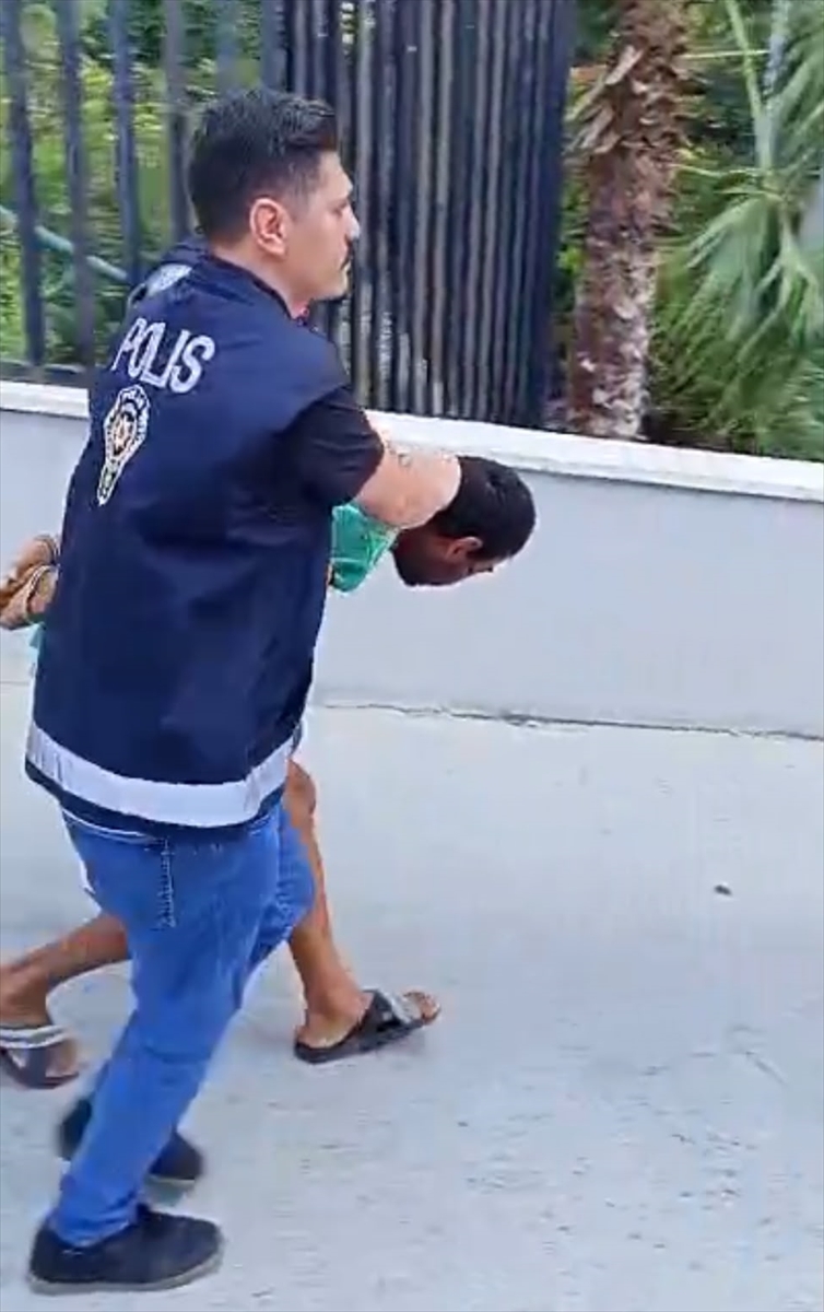 Mersin'de çocuğa şiddet uygulayan zanlı M.E. tutuklandı
