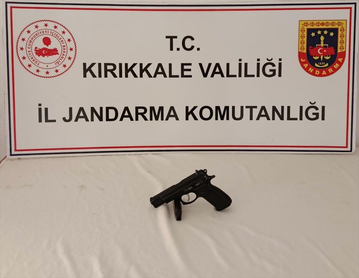 Kırıkkale'de düğünde havaya ateş eden 2 şüpheli yakalandı