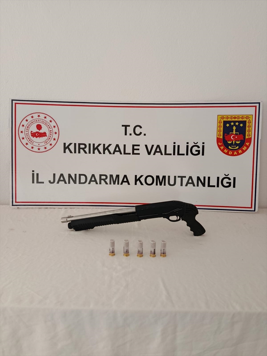 Kırıkkale'de düğünde havaya ateş eden 2 şüpheli yakalandı