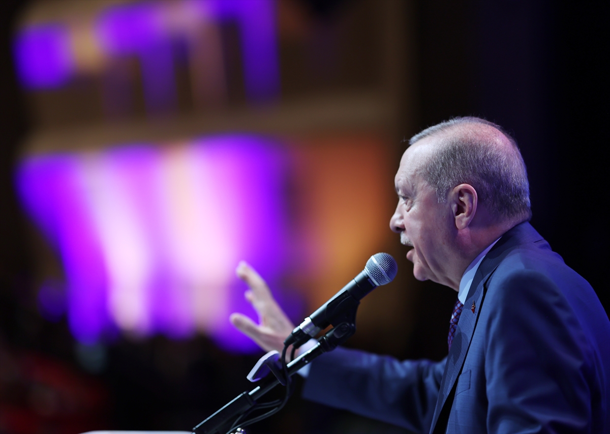 Cumhurbaşkanı ve AK Parti Genel Başkanı Erdoğan, partisinin "İl Danışma Meclisi" programında konuştu: (2)