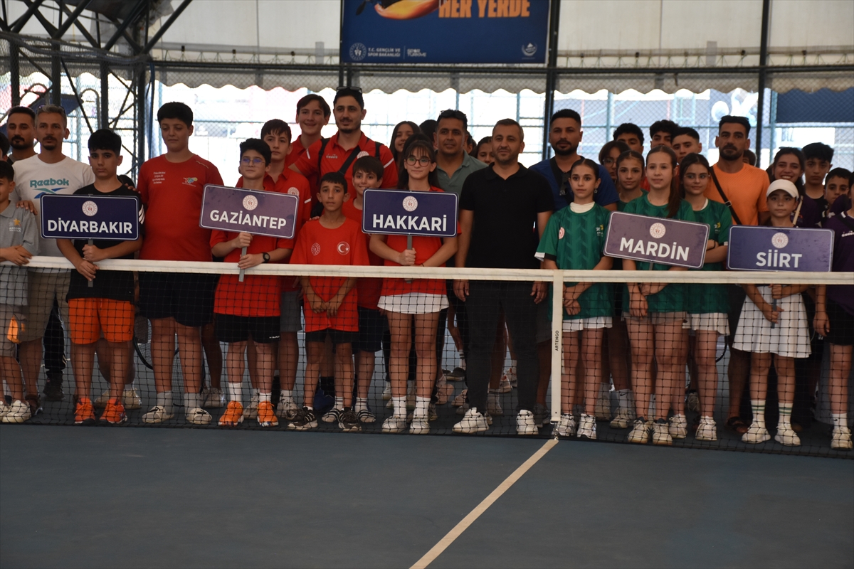 Şırnak'ta ANALİG Tenis Grup Müsabakaları Başladı: 90 Sporcu Katılıyor