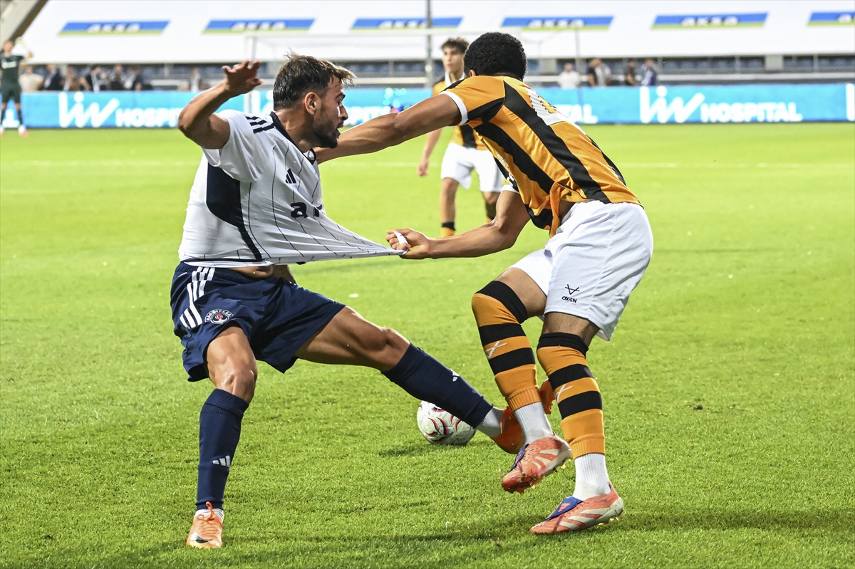 Kasımpaşa, hazırlık maçında Hull City'le 1-1 berabere kaldı