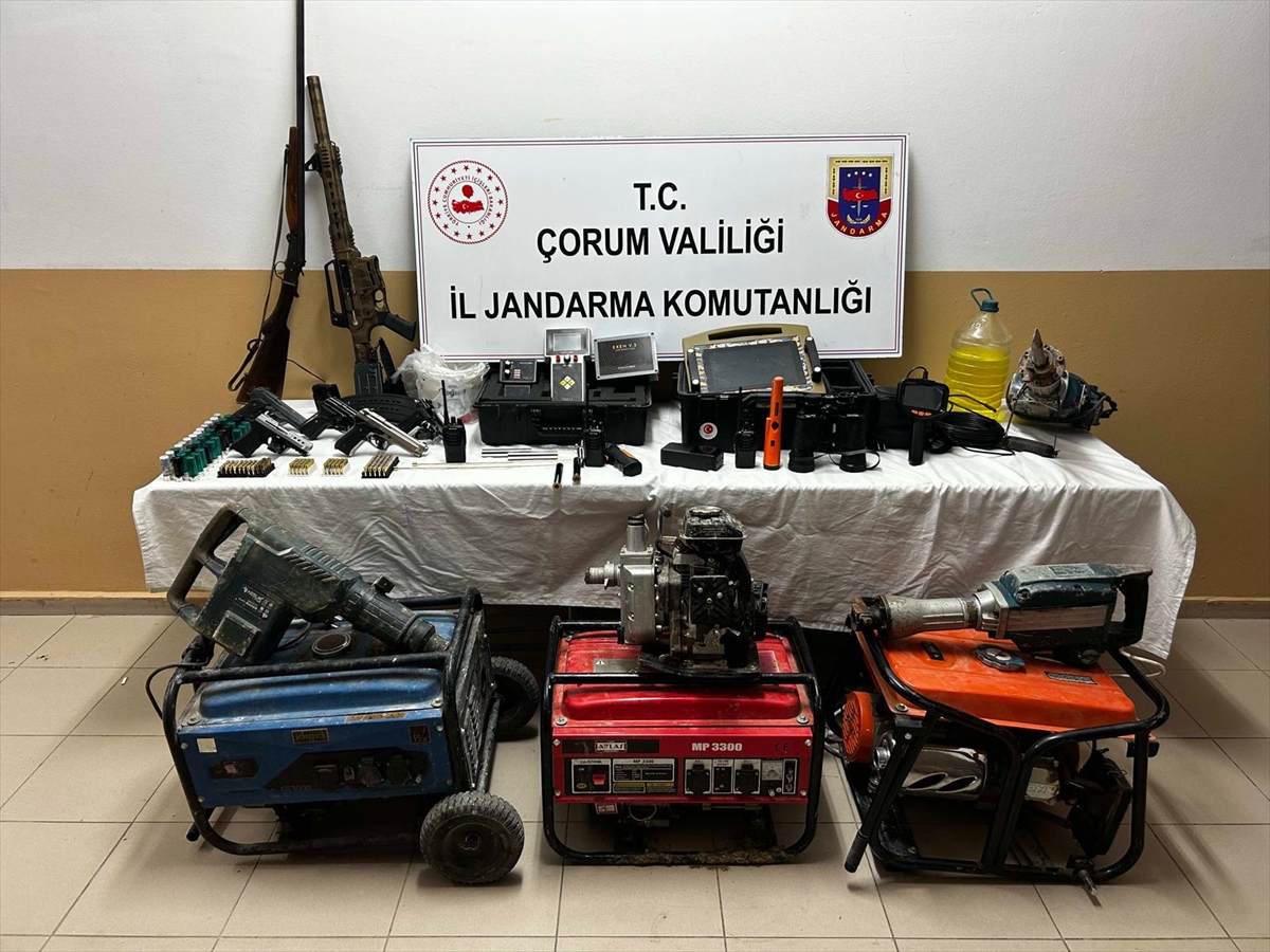 Çorum'da izinsiz define kazısı: 5 şüpheli tutuklandı