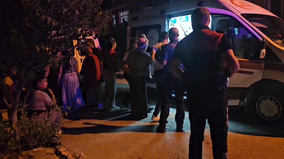 Çorum'da Akraba Kavgası: 2 Yaralı, Silah ve Bıçak Bulundu
