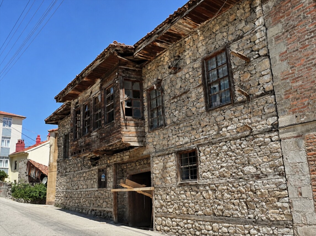 Eğirdir Eskiciler Konağı: 115 yıllık tarih turizme açıldı