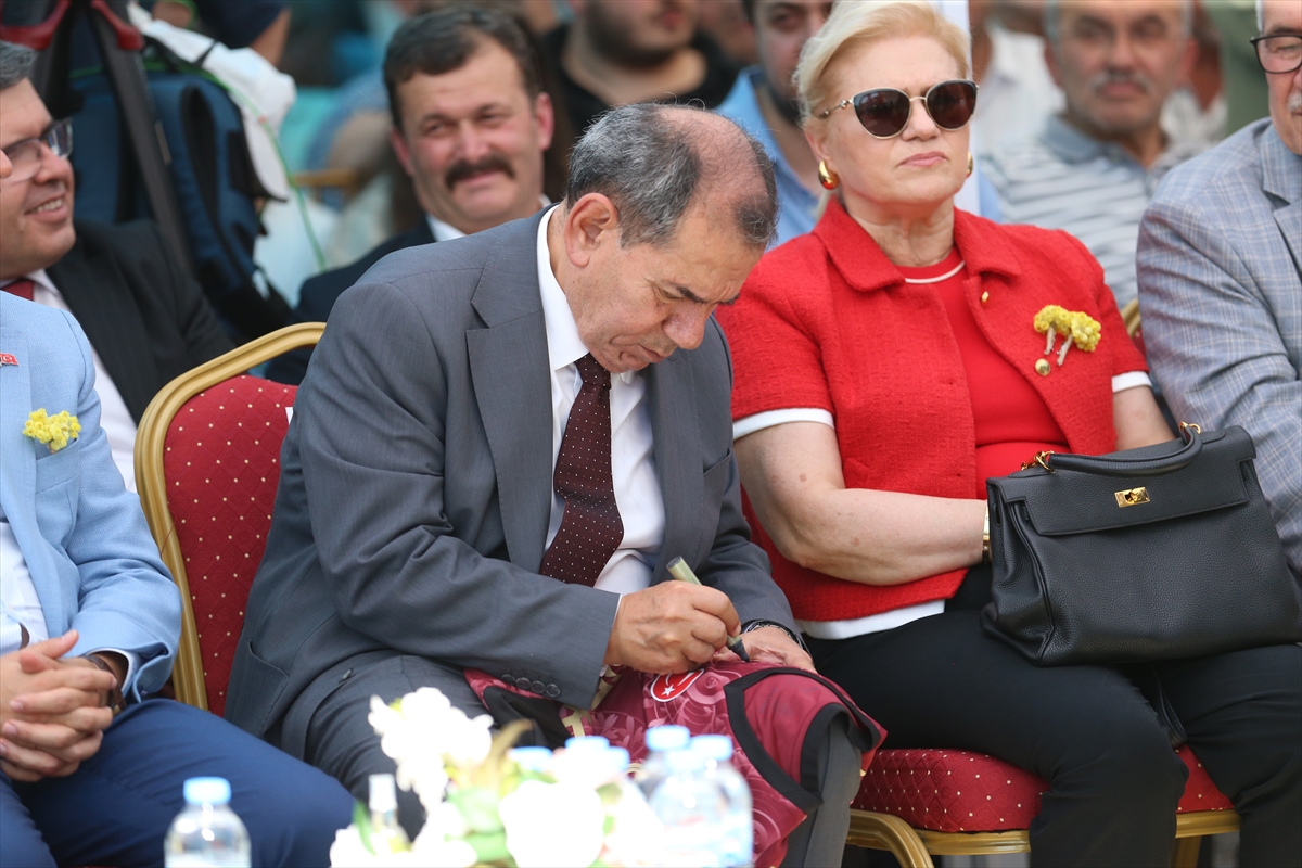 Bakan Mehmet Fatih Kacır: Gelenekler geleceği inşa eder