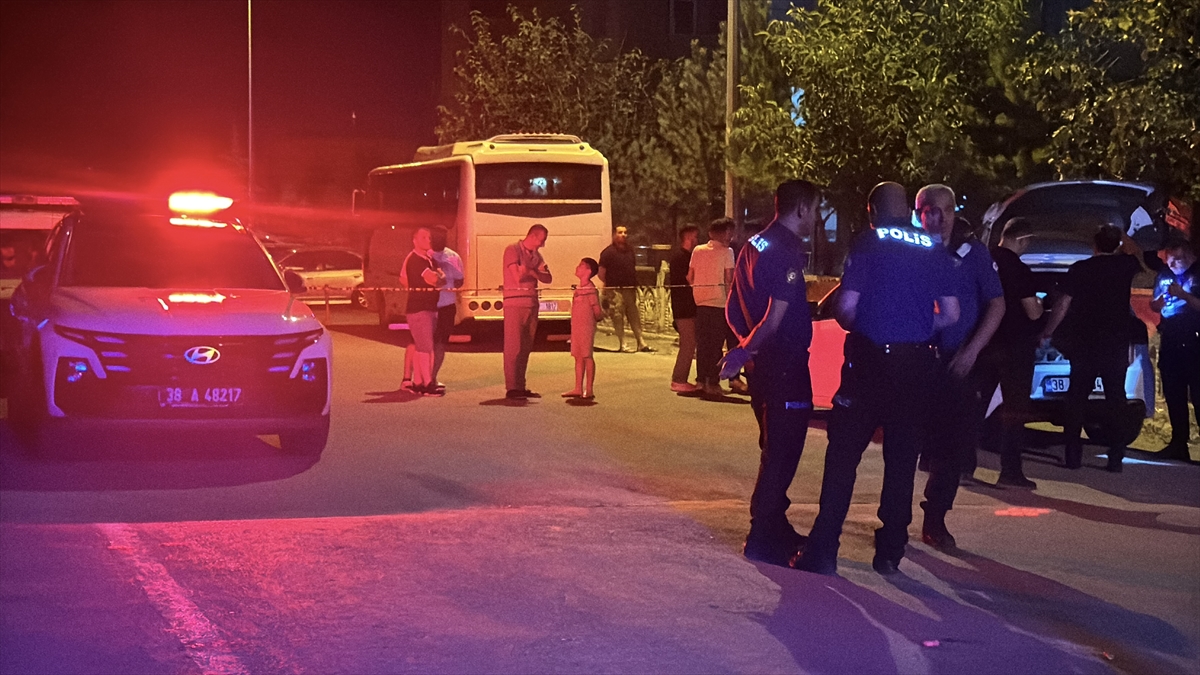 Kayseri'de silahlı kavgada karı koca yaralandı, 6 gözaltı