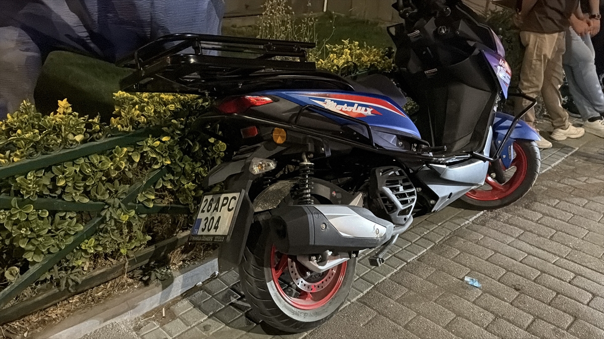 Eskişehir'de kaza: Motosiklet ile otomobil çarpıştı, 2 yaralı
