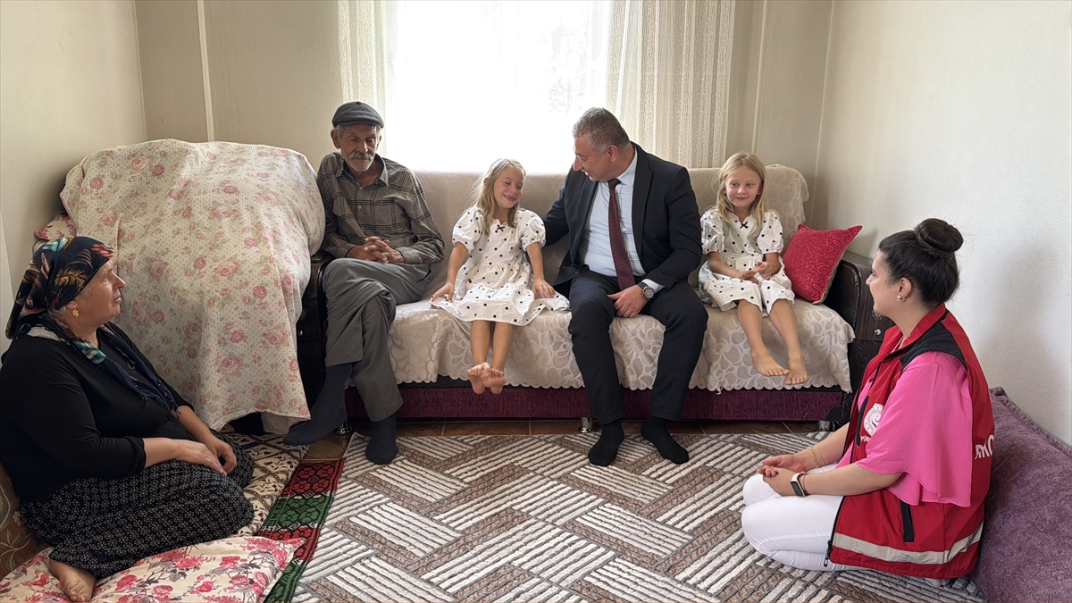 Adıyaman Doğan Ailesi'ne 'Aile Yılı' Ziyareti: Sosyal Medya İlgisi