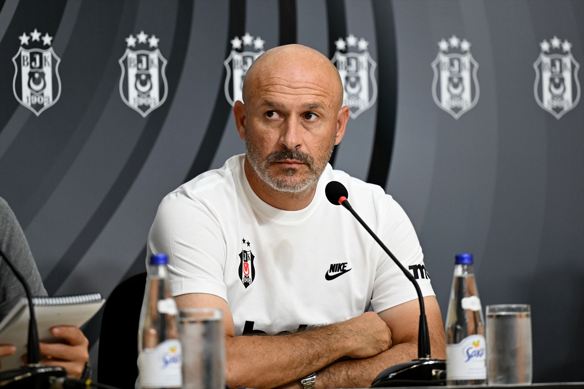 Vincenzo Italiano: Tek hedefimiz Avrupa'da gruplara kalmak