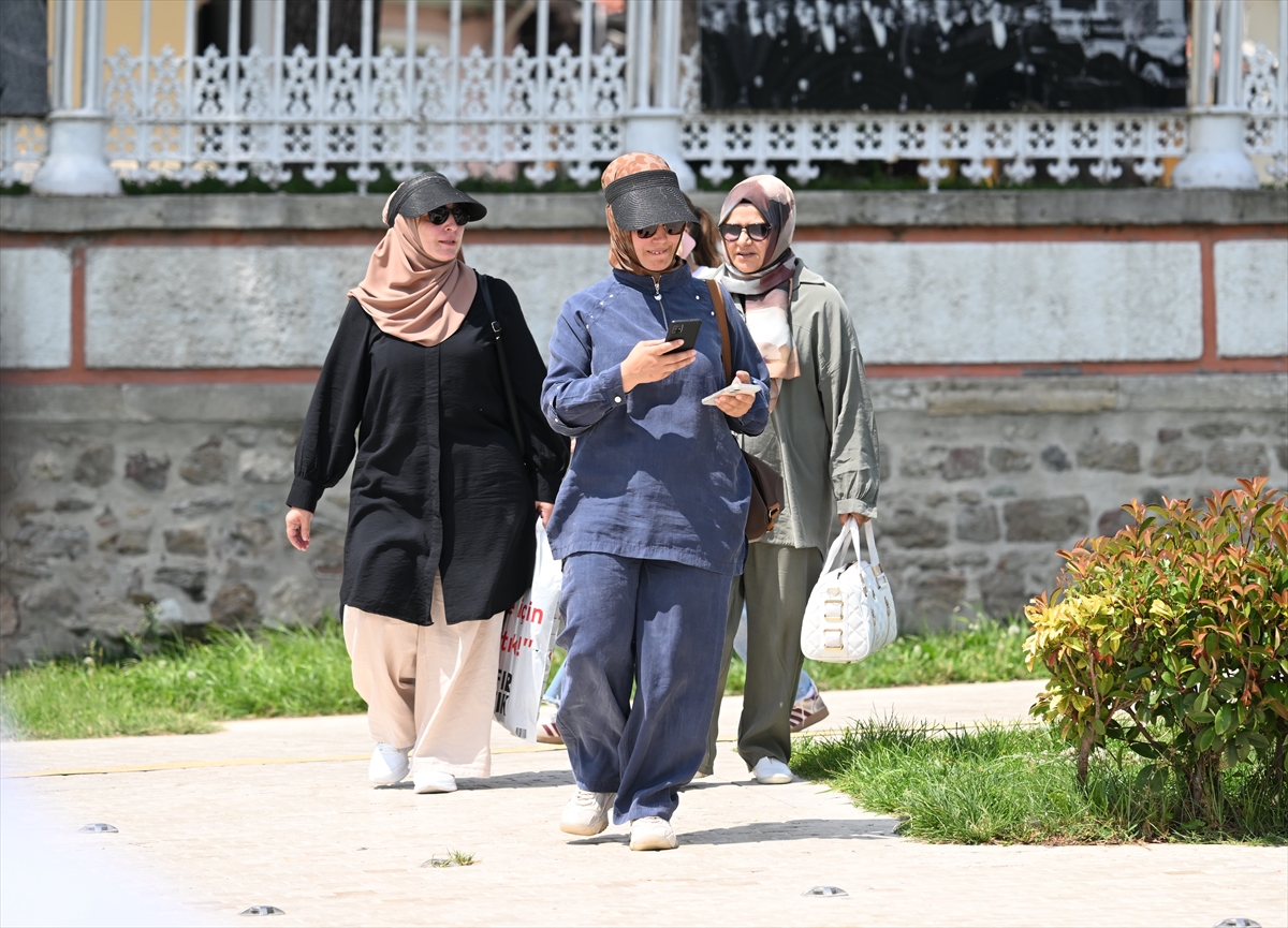 Edirne'de sıcak hava: Günlük yaşam olumsuz etkilendi