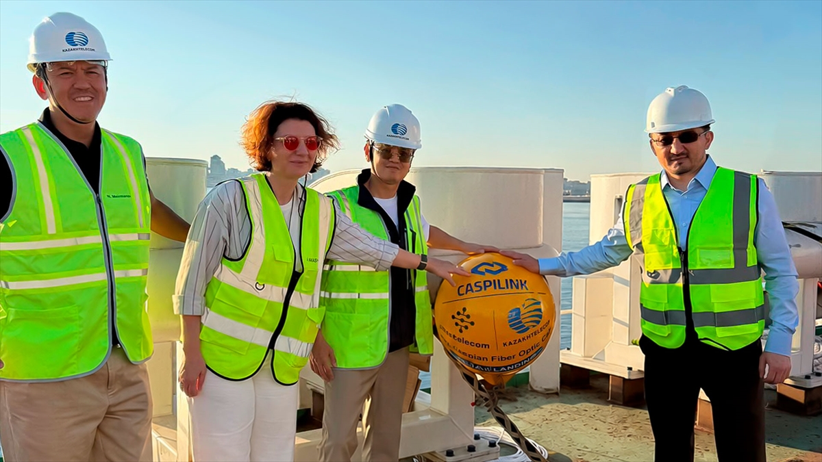 Trans-Hazar Fiber Optik Hattı: Denizaltı kablosu döşemesi bitti
