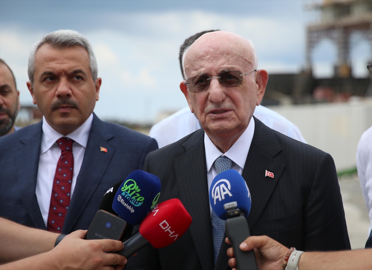 YİK Üyesi Kahraman: Recep Tayyip Erdoğan Camisi Rize'ye yakıştı