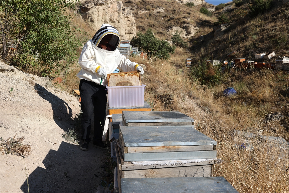 Hobi olarak başladığı bal üretiminde Kapadokya'nın endemik zenginliğini markaya dönüştürdü