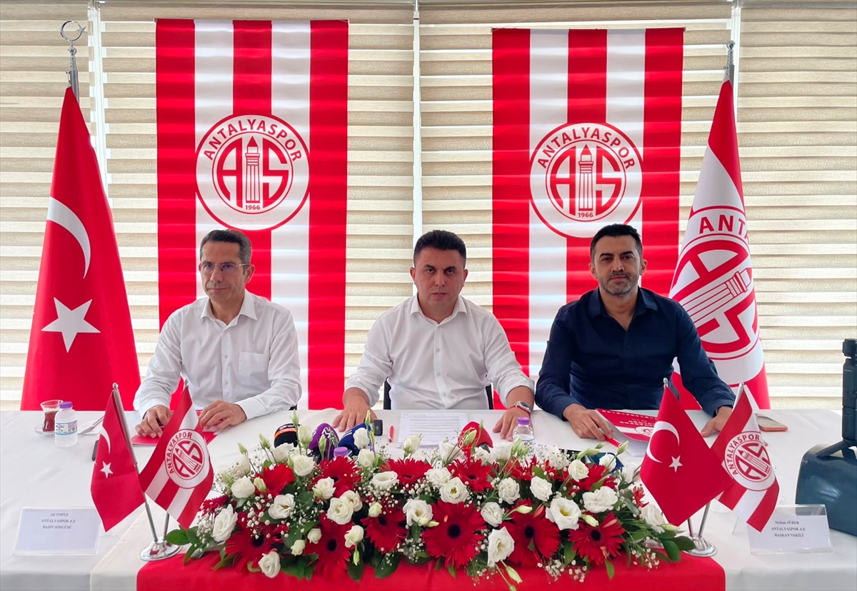 Transfer yasağı çözüldü, oyuncular gidemez
