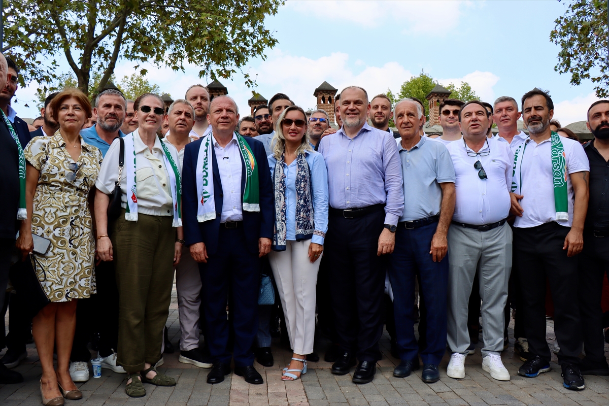 BTSO Adayı Özer Matlı: Kurucu kabri ve esnaf ziyareti