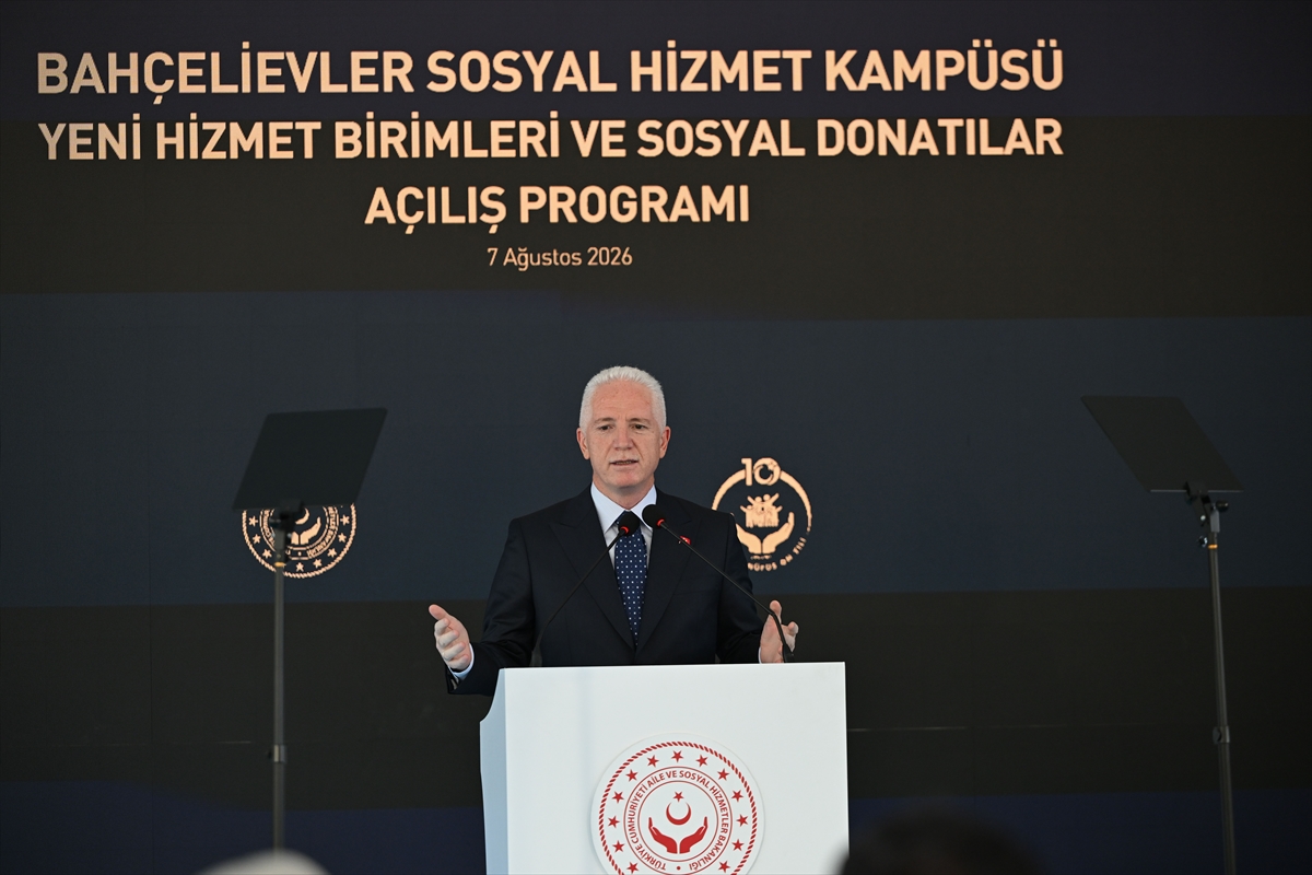 Bakan Göktaş, Bahçelievler Sosyal Hizmet Kampüsü'ndeki açılış programına katıldı:
