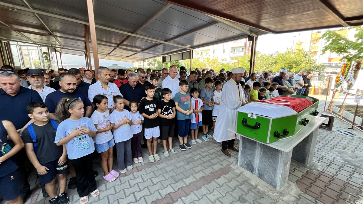 Çanakkale: 9 yaşındaki Yusuf Talha'ya arkadaşlarından veda