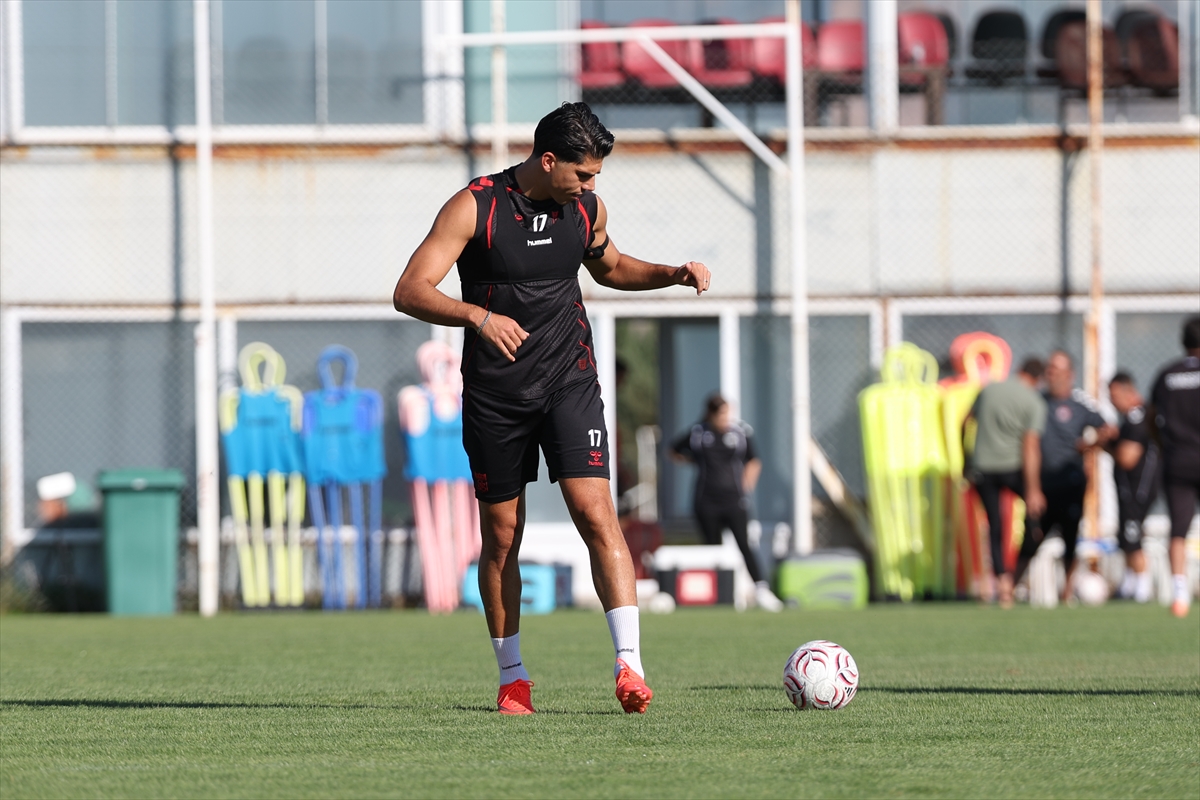Sivasspor, Esenler Erokspor maçı hazırlıklarını tamamladı
