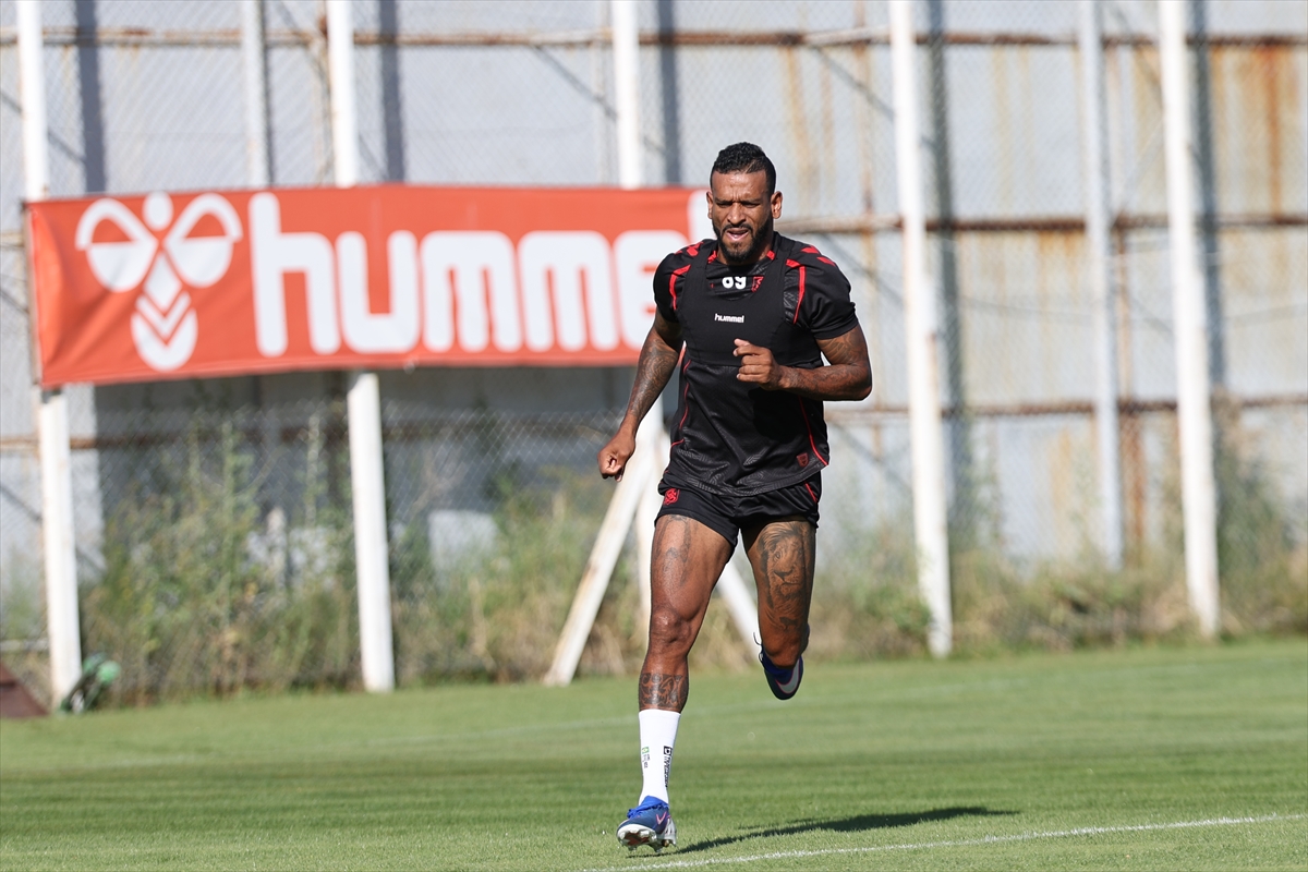 Sivasspor, Esenler Erokspor maçı hazırlıklarını tamamladı